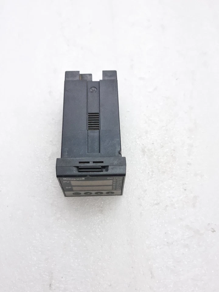 Used Working Honeywell DC1010 Temperature Controller DC1010CT-201000-E PID